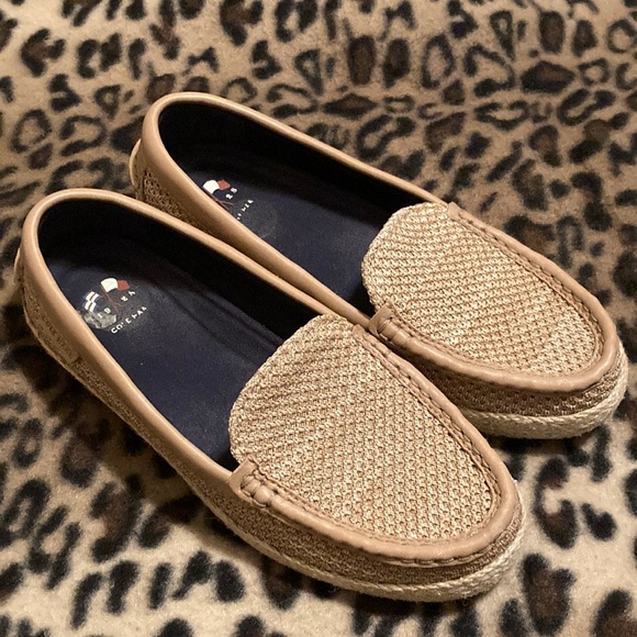 COLE HAAN NANTUCKET ESPADRILLE LOAFER Women’s Size 6.5 B - Picture 1 of 13